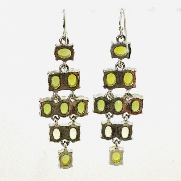 VINTAGE INSPIRED Lime green Silver Tone Sparkly Lightweight Chandelier Earrings - Picture 3 of 6